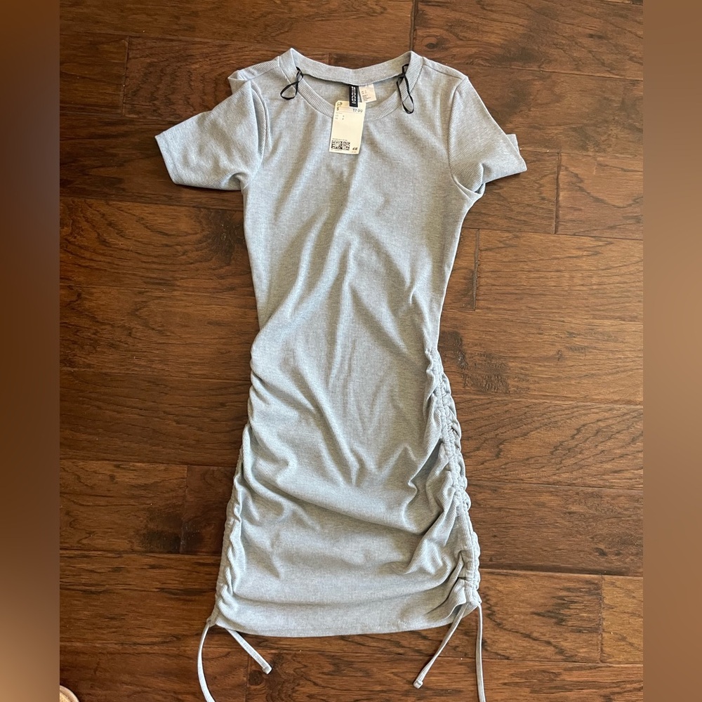 H&M Divided Grey Ribbed Short Sleeve Bodycon NWT
